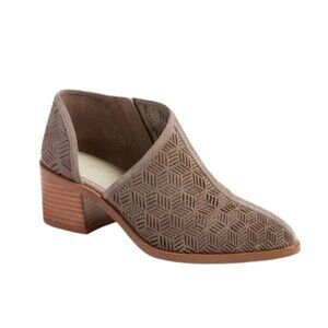 1.State Women’s Iddah Leather Cutout Ankle Booties in Fog | 8.5